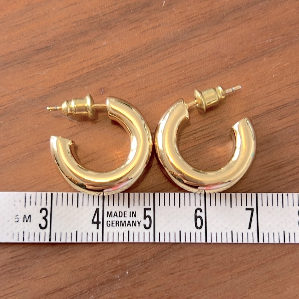 Anti-Tarnish Gold 2cm Thick Hoops